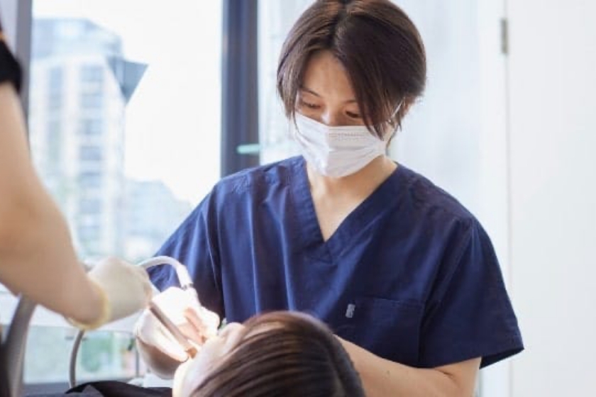 さとうデンタルクリニック治療風景